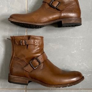 Frye Tyler Engineer Boots Size 9.5 , Cognac